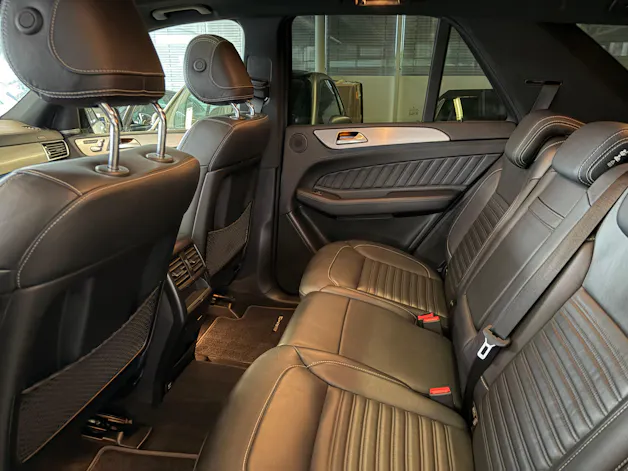 Mercedes-Benz GLE 350 d AMG Line Executive 4Matic 9G-Tronic | CH | Night | Panorama | Comand | AHK | Airmatic |