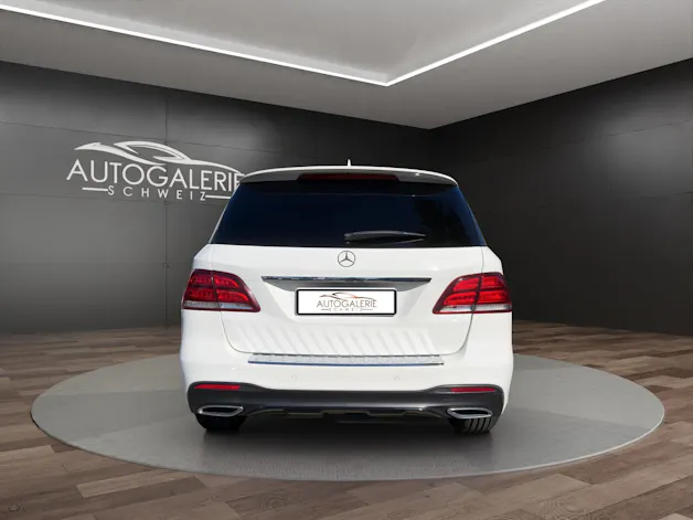 Mercedes-Benz GLE 350 d AMG Line Executive 4Matic 9G-Tronic | CH | Night | Panorama | Comand | AHK | Airmatic |