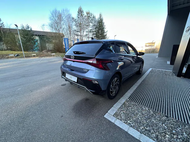 Hyundai i20 1.0 T-GDi Amplia DCT