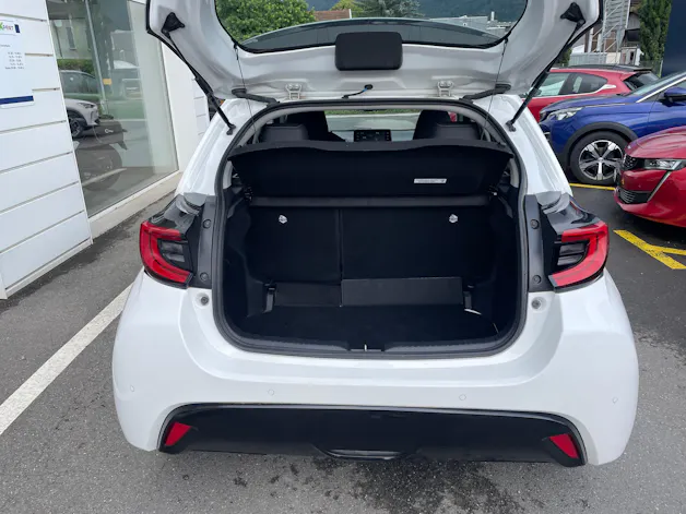 Mazda 2 Hybrid Select