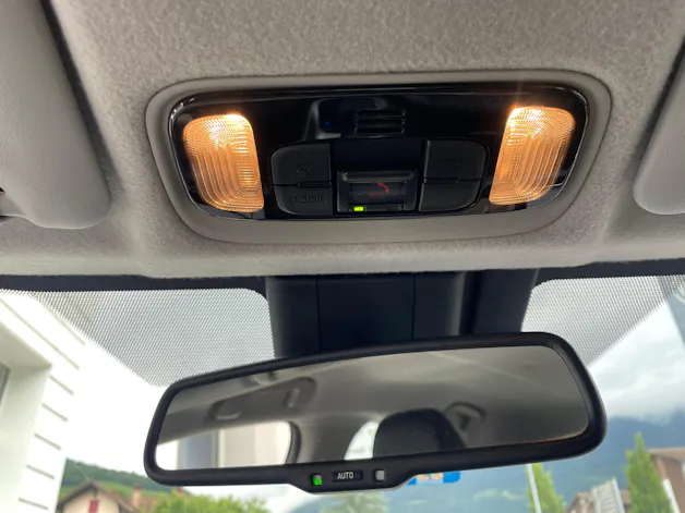 Mazda 2 Hybrid Select