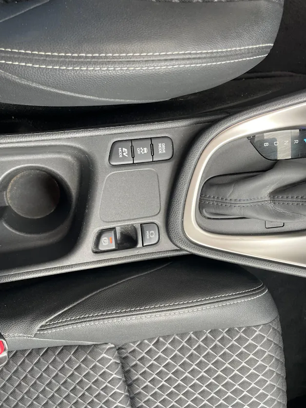 Mazda 2 Hybrid Select