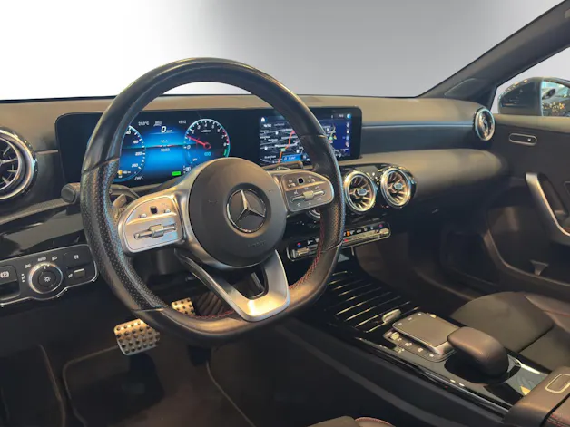 Mercedes-Benz A 250e AMG Line