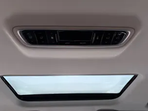 Maxus Mifa 9 Luxury 90kWh