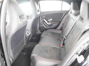 Mercedes-Benz A 220 4Matic 8G-DCT