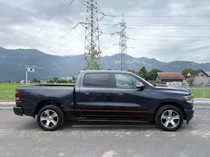 Dodge Ram Sport 1500 4x4 Hemi V8