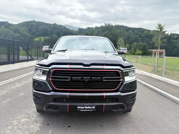 Dodge Ram Sport 1500 4x4 Hemi V8