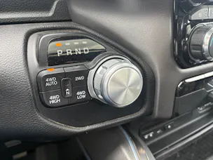 Dodge Ram Sport 1500 4x4 Hemi V8