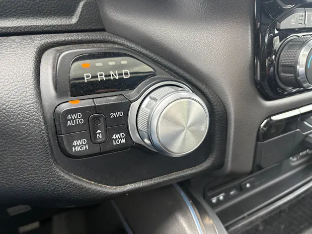 Dodge Ram Sport 1500 4x4 Hemi V8