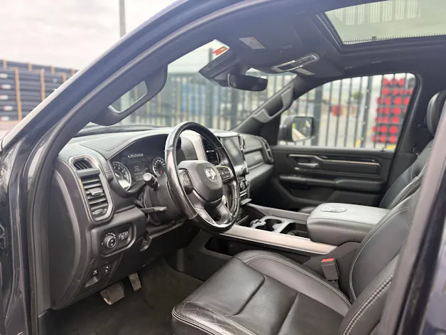 Dodge Ram Sport 1500 4x4 Hemi V8