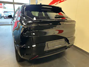 Alfa Romeo Junior 1.2 48V Hybrid Q4