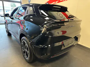 Alfa Romeo Junior 1.2 48V Hybrid Q4