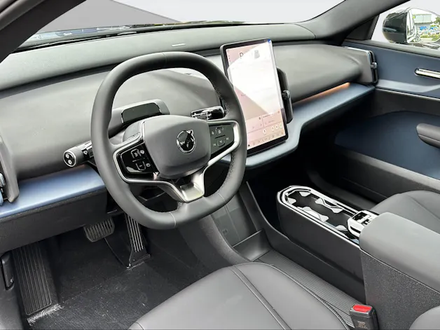 Volvo EX30 P8 69 kWh AWD Ultra