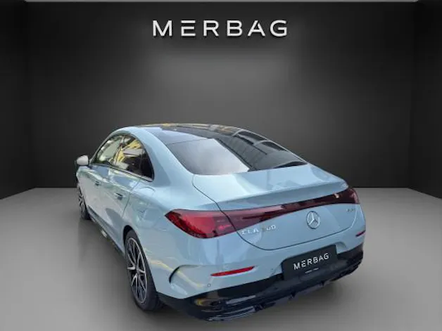 Mercedes-Benz CLA 200 8G-DCT 4Matic