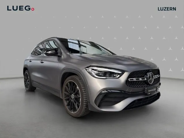 Mercedes-Benz GLA 250 4Matic AMG Line 8G-DCT