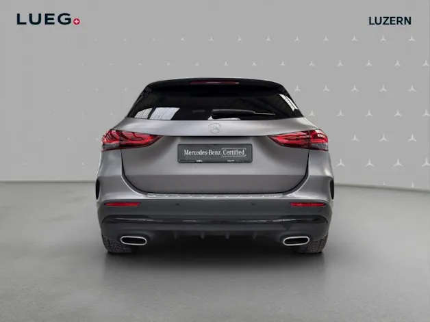 Mercedes-Benz GLA 250 4Matic AMG Line 8G-DCT