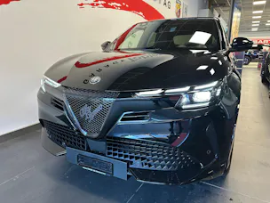 Alfa Romeo Junior 1.2 48V Hybrid Q4