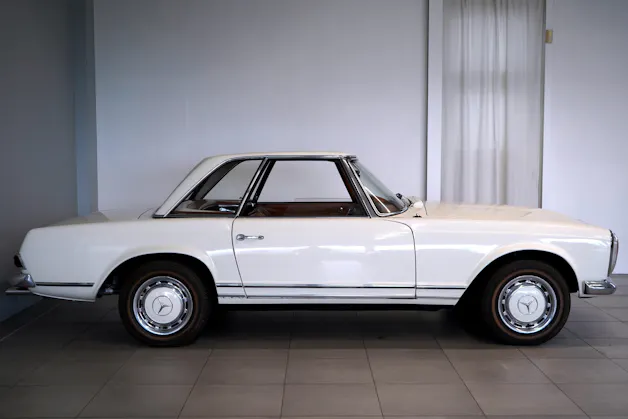 Mercedes-Benz 230 SL ROADSTER