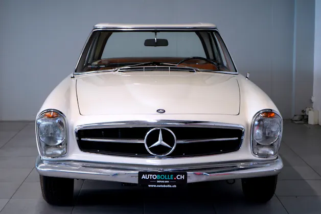 Mercedes-Benz 230 SL ROADSTER