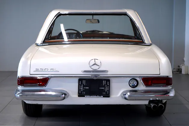 Mercedes-Benz 230 SL ROADSTER