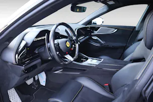 Ferrari Purosangue 6.5 V12