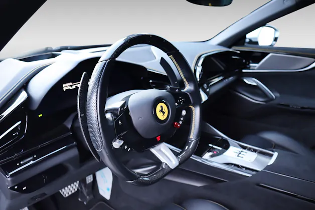 Ferrari Purosangue 6.5 V12