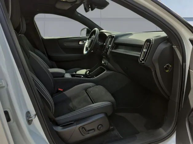 Volvo C40 Recharge Twin Ultimate AWD