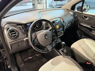 Renault Captur 1.2 T 16V Privilège EDC