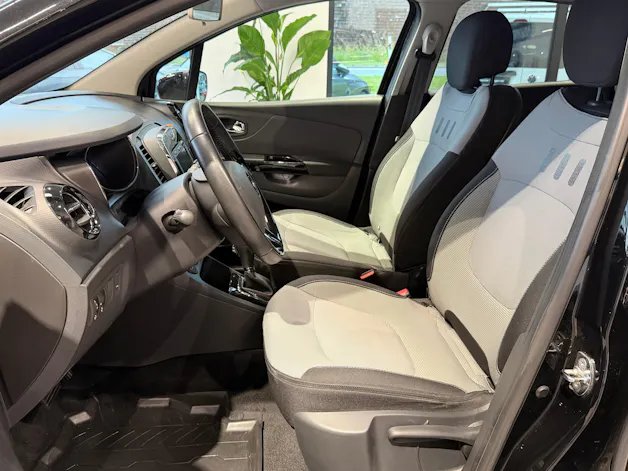 Renault Captur 1.2 T 16V Privilège EDC