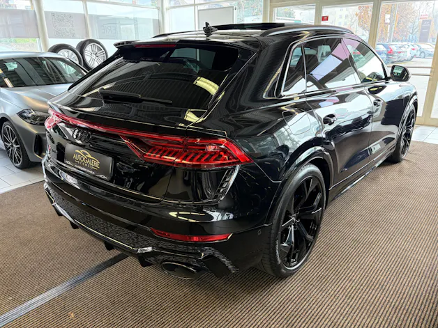 Audi RSQ8 | CH Swiss | Carbon | B&O | Keramik | DYNAMIKPAKET PLUS | AHK | Standheizung | NP: 230K! |
