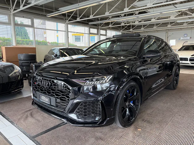Audi RSQ8 | CH Swiss | Carbon | B&O | Keramik | DYNAMIKPAKET PLUS | AHK | Standheizung | NP: 230K! |