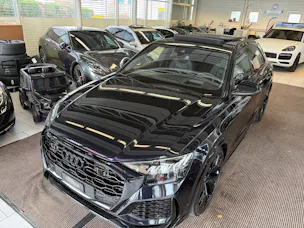 Audi RSQ8 | CH Swiss | Carbon | B&O | Keramik | DYNAMIKPAKET PLUS | AHK | Standheizung | NP: 230K! |