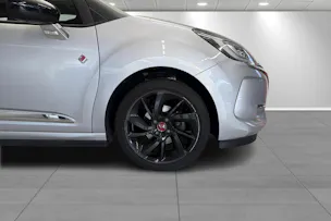 DS Automobiles AUTOMOBILES DS 3 1.2 PureTech SO Chic EAT