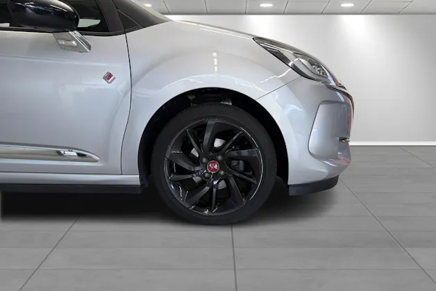 DS Automobiles AUTOMOBILES DS 3 1.2 PureTech SO Chic EAT