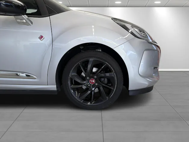 DS Automobiles AUTOMOBILES DS 3 1.2 PureTech SO Chic EAT
