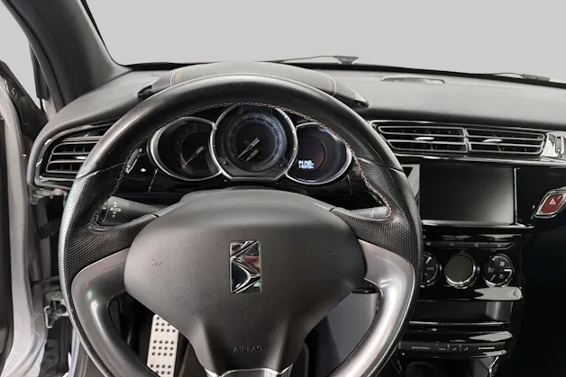 DS Automobiles AUTOMOBILES DS 3 1.2 PureTech SO Chic EAT