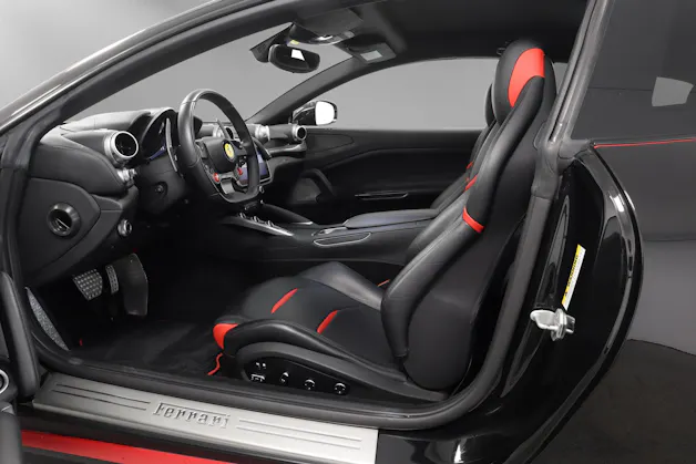 Ferrari GTC 4 Lusso T