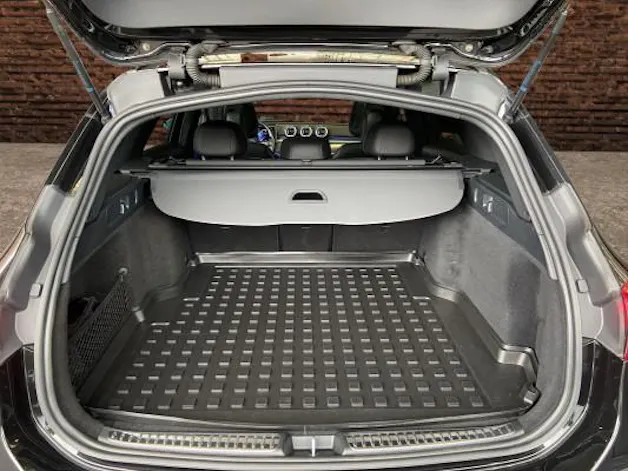 Mercedes-Benz C 220 d T 4M AMG Line