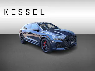 Audi RSQ8 performance quattro