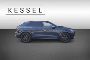 Audi RSQ8 performance quattro