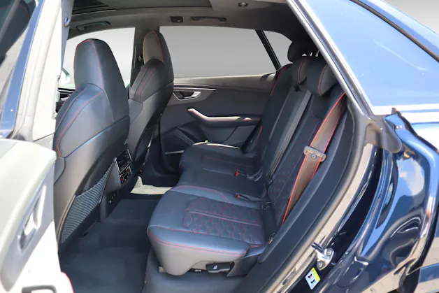 Audi RSQ8 performance quattro