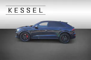 Audi RSQ8 performance quattro