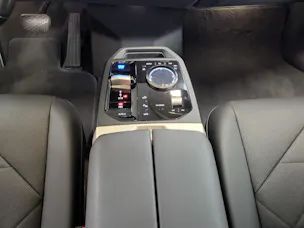 BMW iX xDrive50 M-Sport