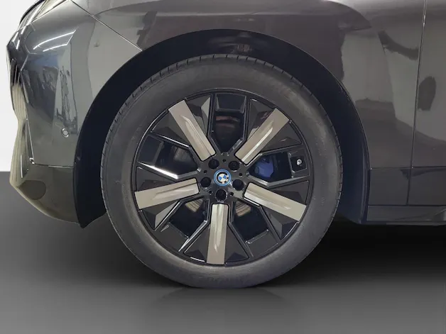 BMW iX xDrive50 M-Sport