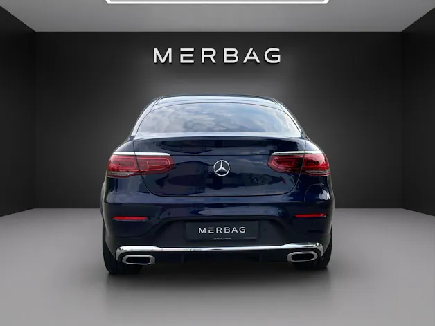 Mercedes-Benz GLC Cou. 300 de AMG Li 4M