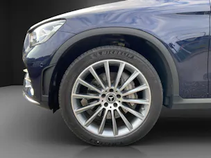 Mercedes-Benz GLC Cou. 300 de AMG Li 4M