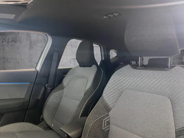 Renault Captur 1.6 E-Tech Techno