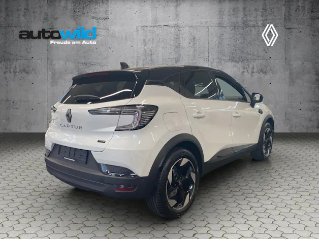 Renault Captur 1.6 E-Tech Techno