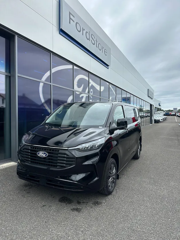 Ford Transit Custom Van 320 L1 2.0 EcoBl Ltd./170CV/Aut.