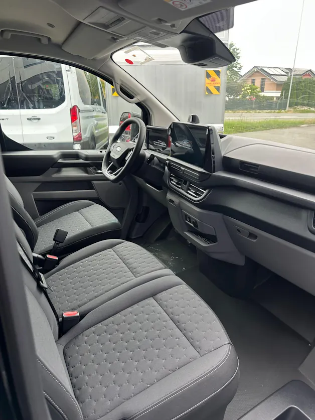 Ford Transit Custom Van 320 L1 2.0 EcoBl Ltd./170CV/Aut.